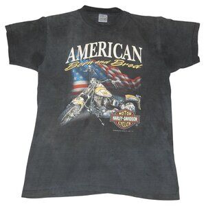 Vintage 1992 Harley-Davidson 3D Emblem Tag American Born and Bred T-Shirt Medium